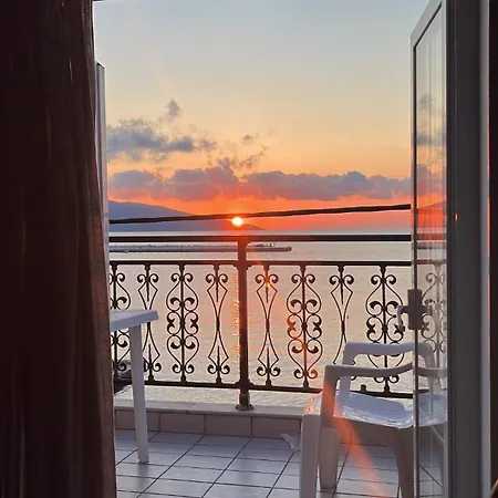 Sea Side דירה *