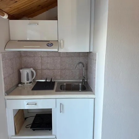 Sea Side Apartment Agia Efimia